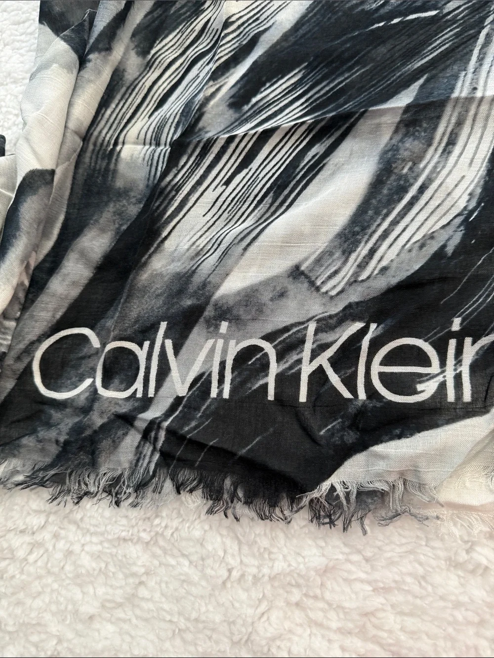 Calvin Klein Black & White Abstract Print Lightweight Scarf